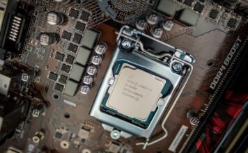 Intel Corporation (NASDAQ: INTC) to Develop a Blockchain Accelerator Shipping Before the Year Ends